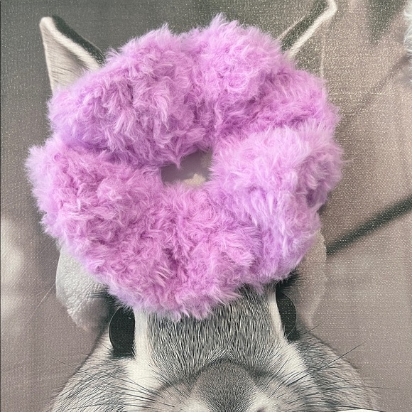 One Faux Fur Hair Scrunchie - Winners Choice - Picture 8 of 8